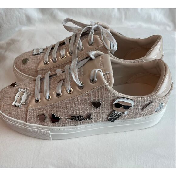 Karl Lagerfeld Paris Cate Pin Shoes 7 - Picture 11 of 11